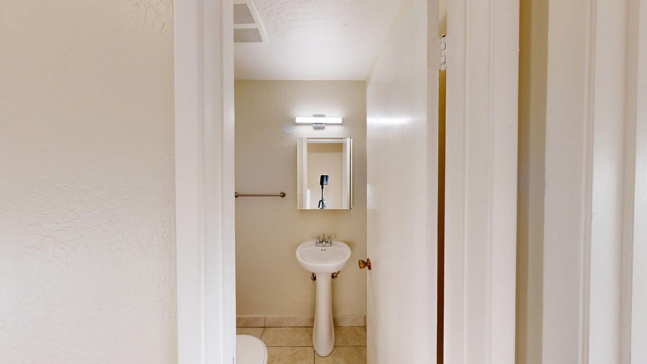 2038 Divisadero Street - Photo 6 of 22