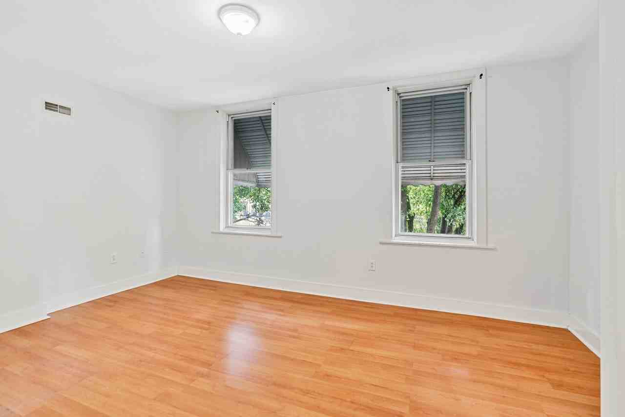1614 N Gratz St #1614 - Photo 3 of 39
