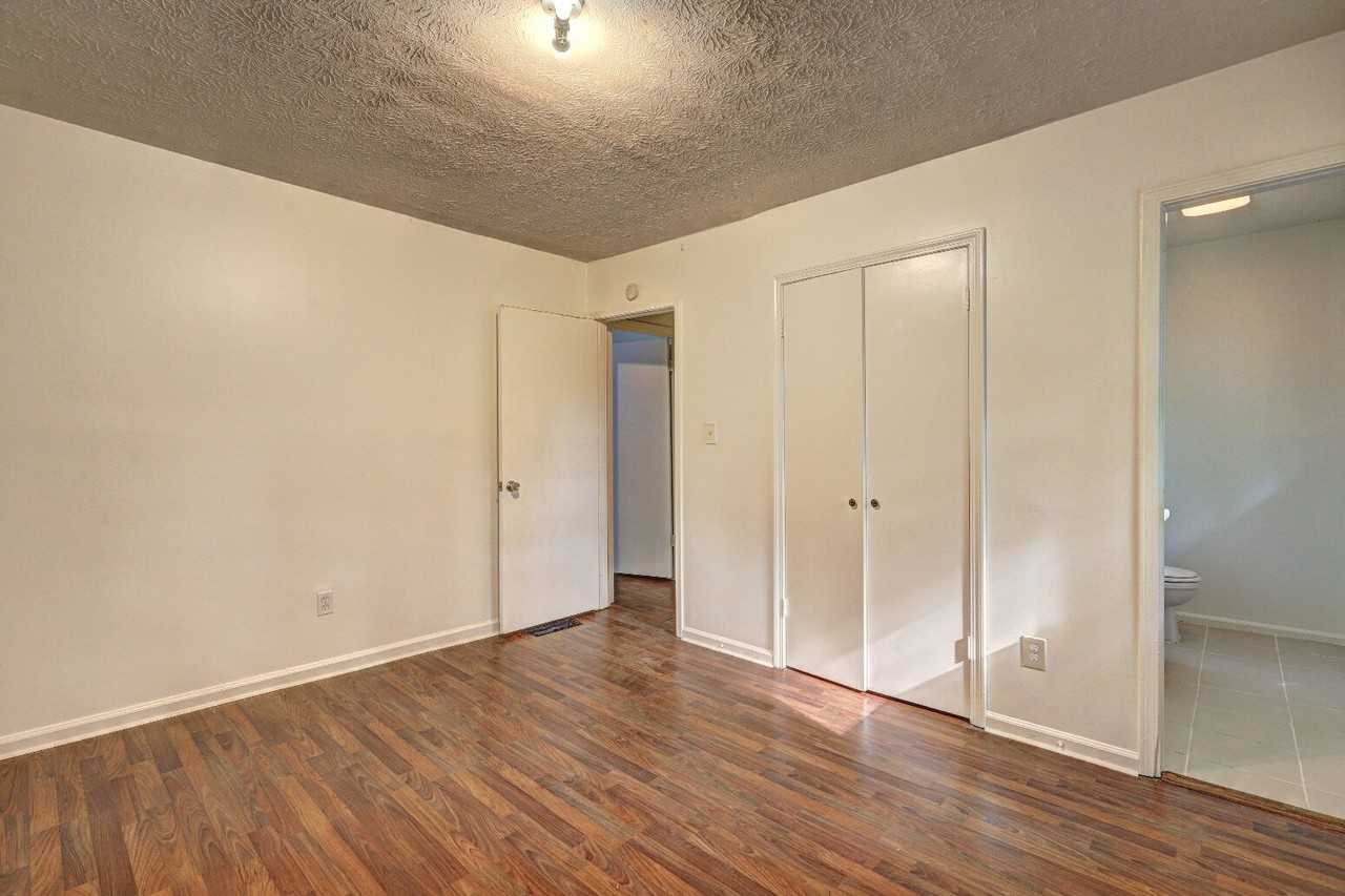 10084 Brass Ring Rd - Photo 6 of 11