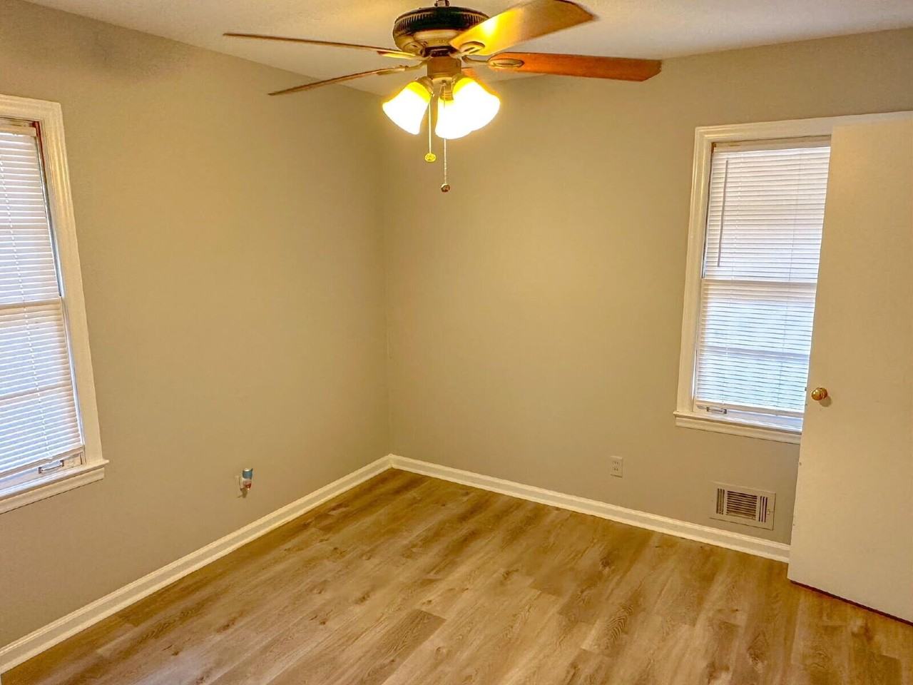 2616 Harmony Way - Photo 3 of 8