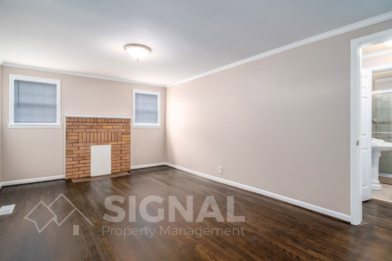 6276 Handy Ave - Photo 7 of 27
