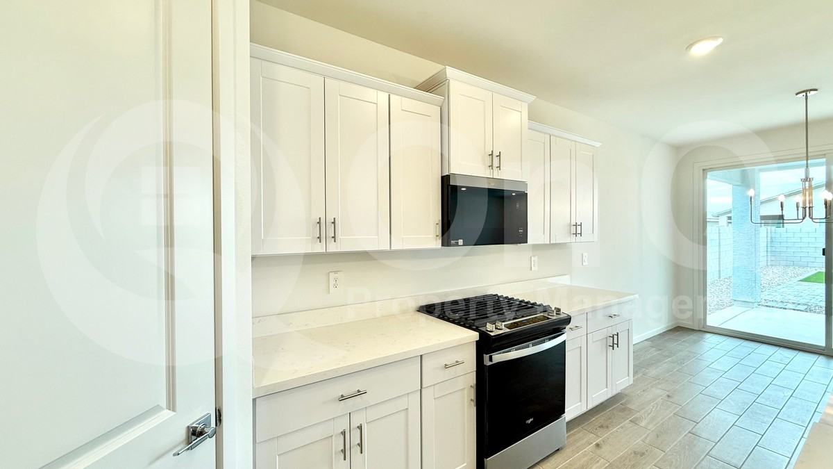 2554 E Grenache Rd - Photo 3 of 23