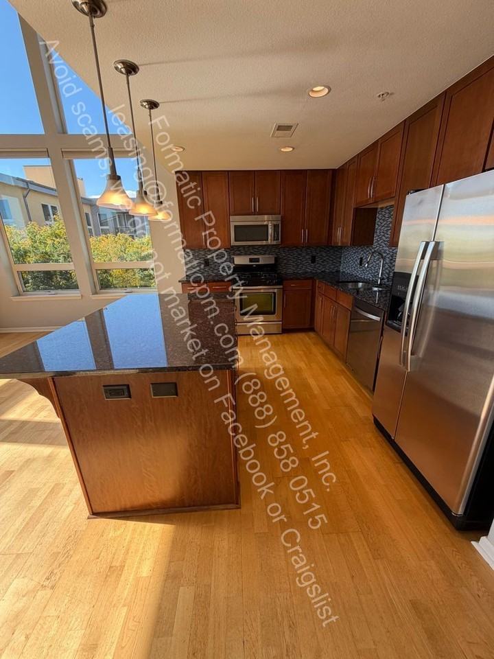 8185 E Lowry Blvd #307 - Photo 5 of 18