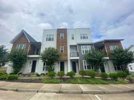 featured image of 689 Vernon Ave