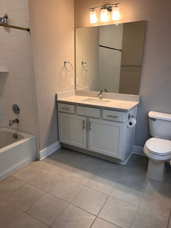 689 Vernon Ave - Photo 6 of 14