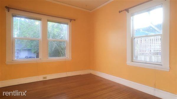 2224 Derby St - Photo 3 of 7