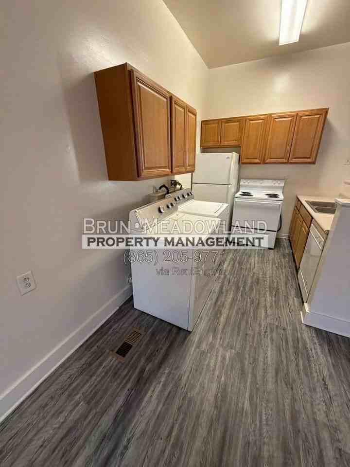 1206 Forest Ave - Photo 6 of 23