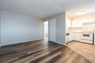 7325 W Newell St #7325C - Photo 1 of 1