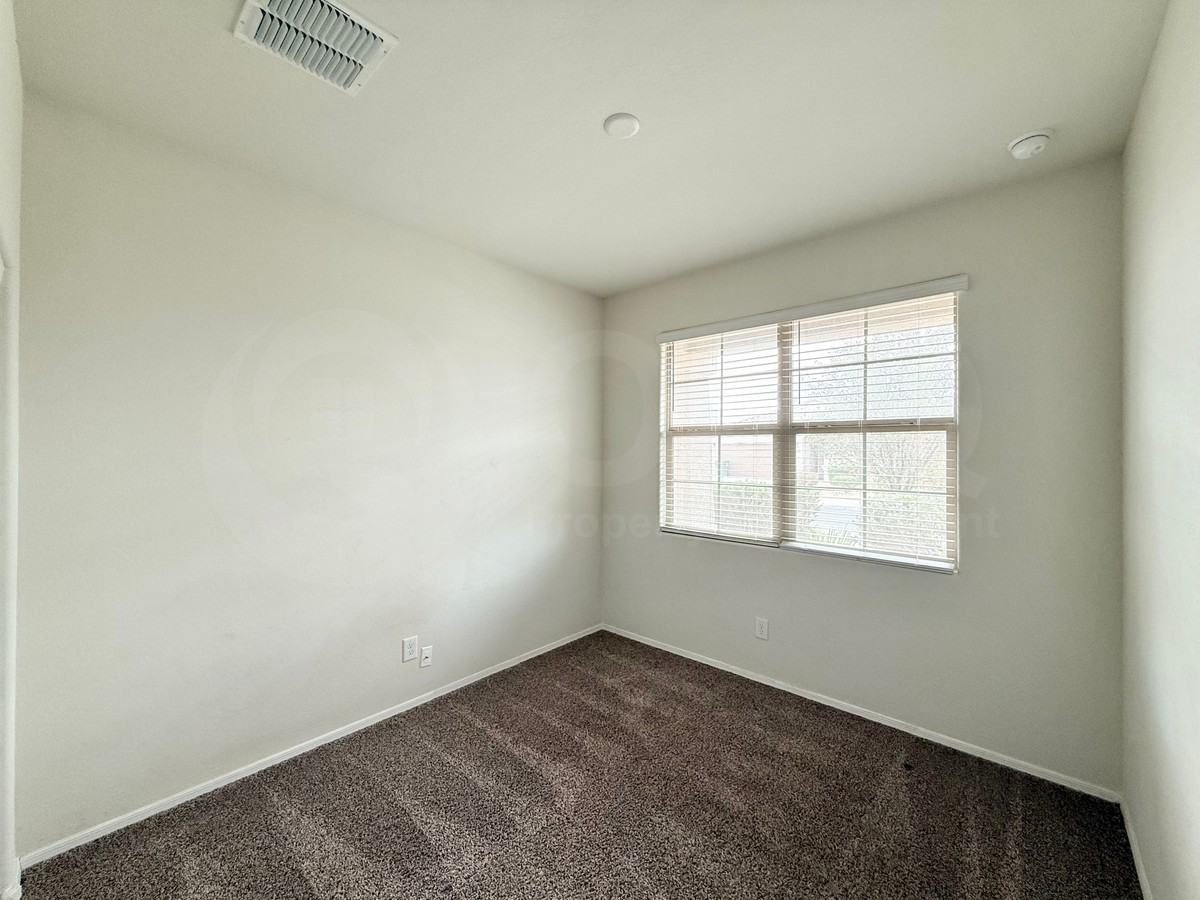 1238 E Lee Pl - Photo 6 of 19