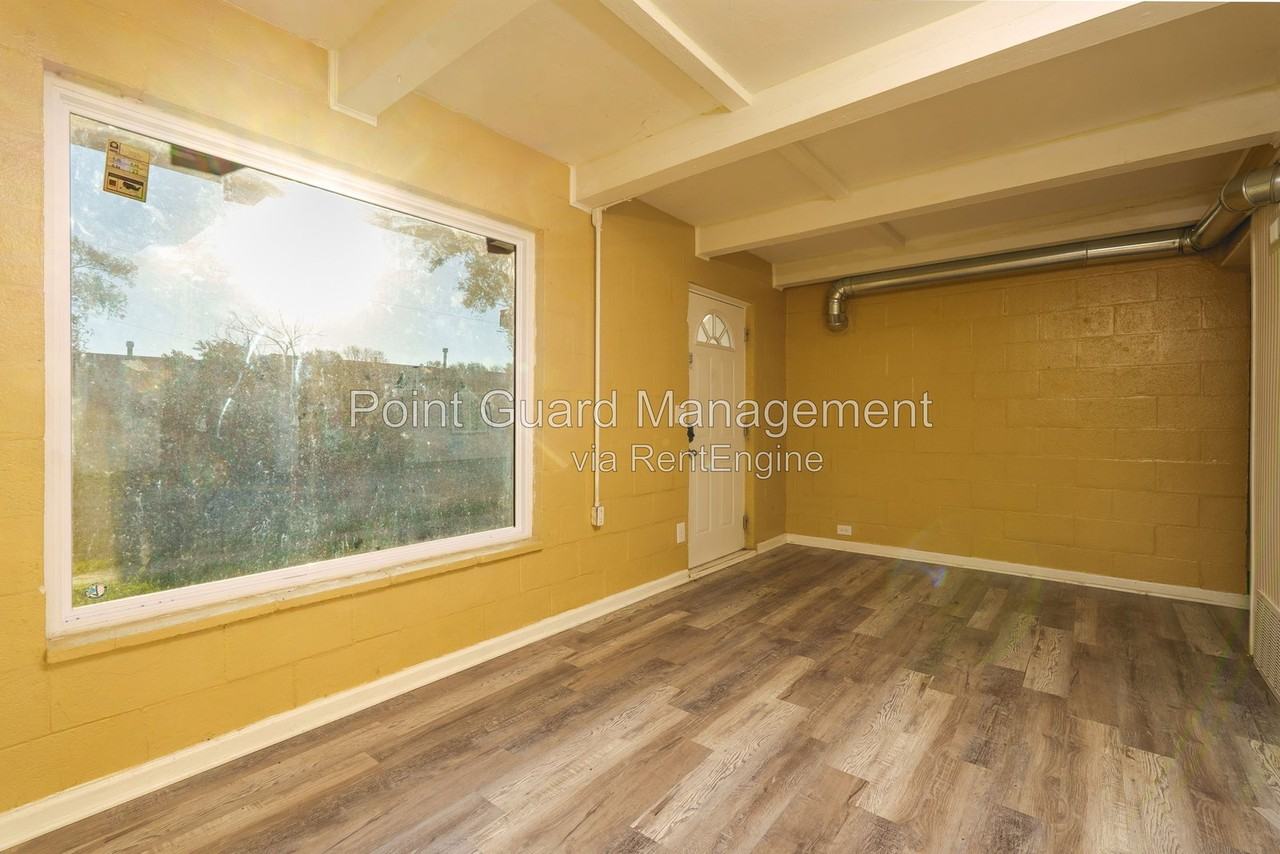 1335 W Dora Ave #1335 - Photo 4 of 23