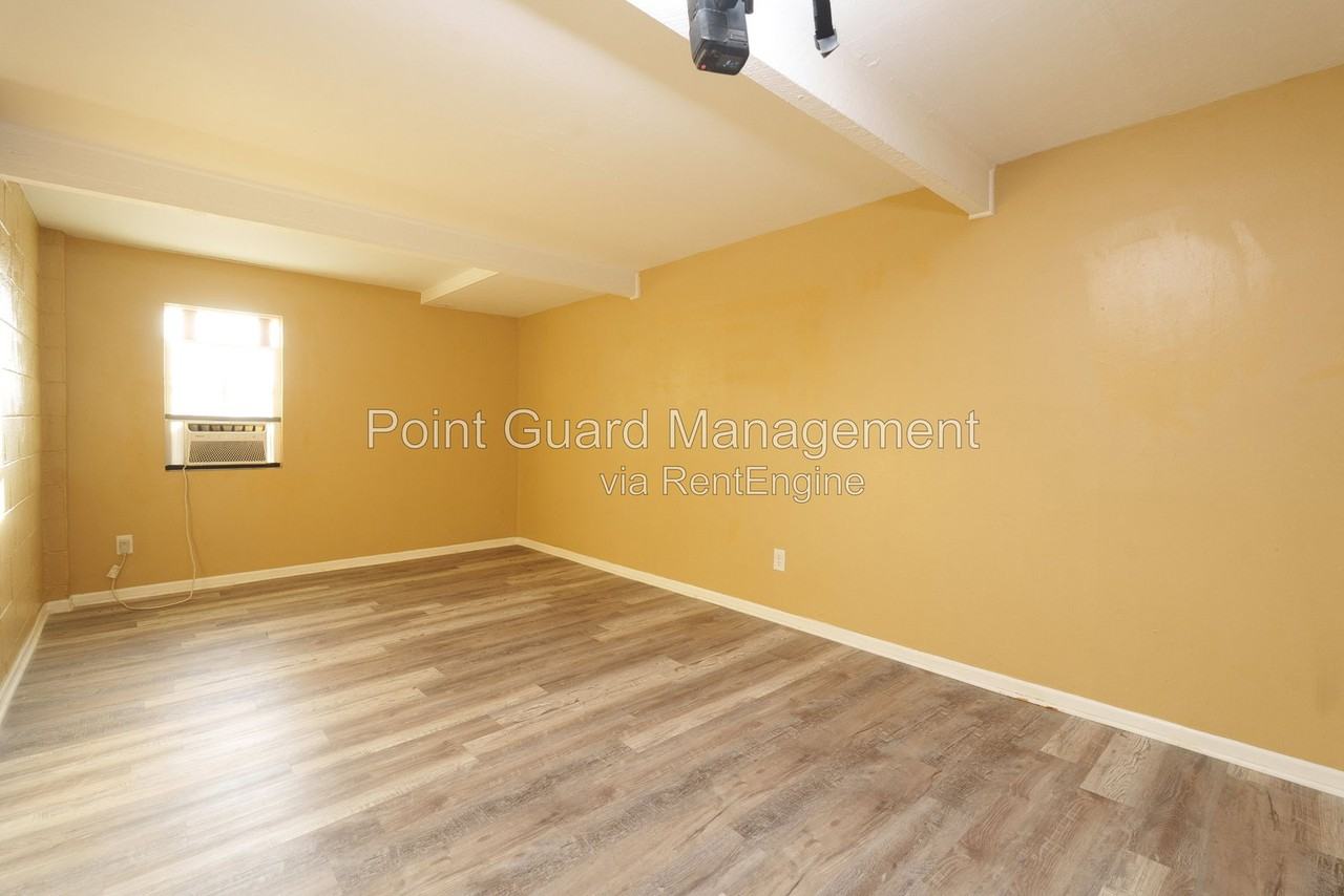 1335 W Dora Ave #1335 - Photo 5 of 23