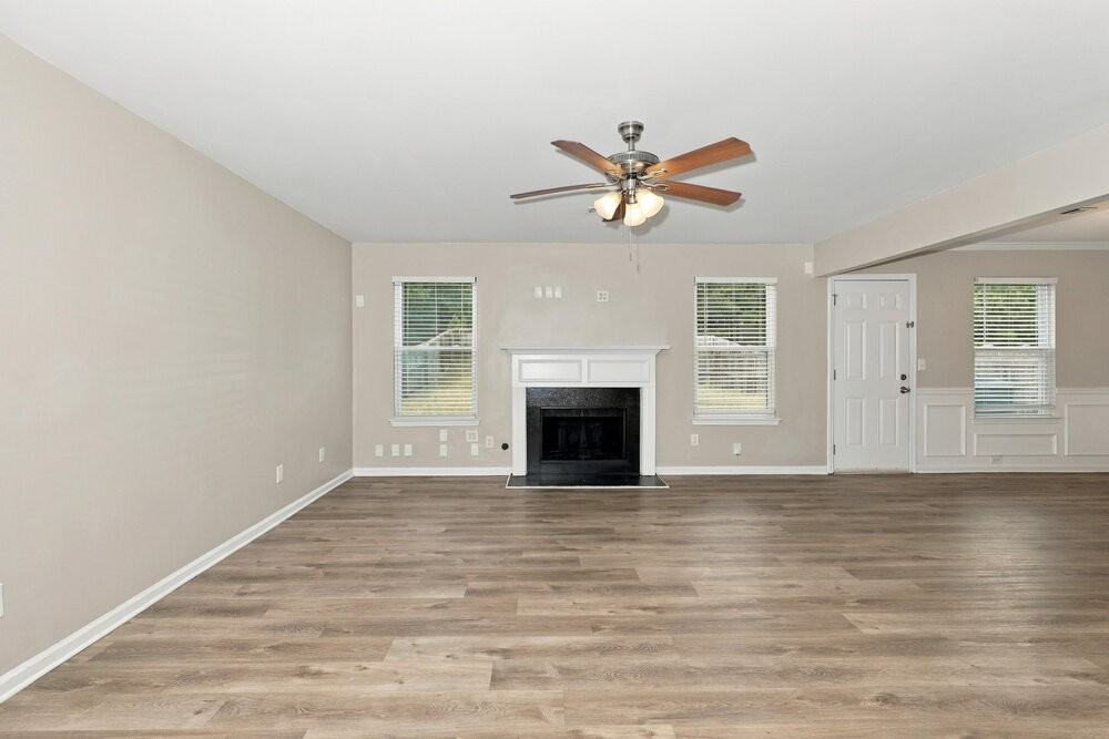 101 Emporia Loop - Photo 5 of 17