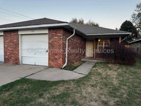 1132 N Gardner Ave - Photo 1 of 1
