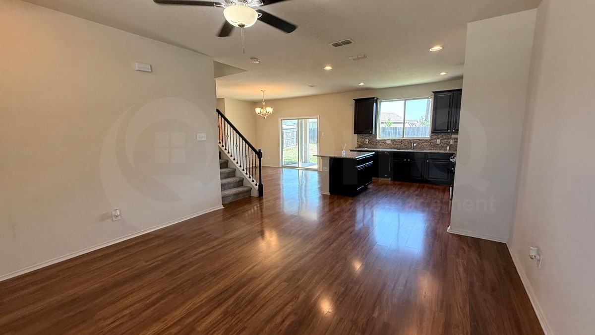 2917 Whitetail Chase Dr - Photo 5 of 23