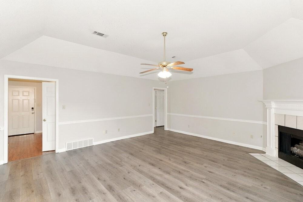 7625 Dexter Park Dr - Photo 5 of 16