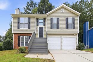6745 Hiddenlake Dr - Photo 1 of 1