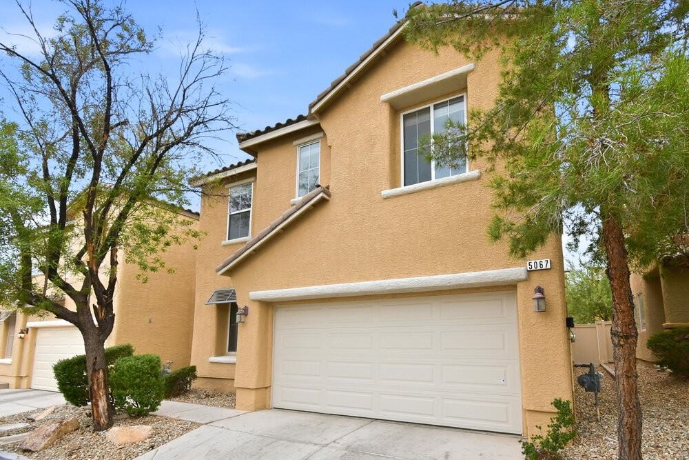5067 Vacaville Ave - Photo 4 of 17