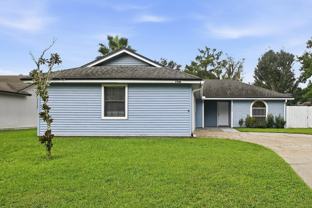 7546 Allspice Cir N - Photo 1 of 1