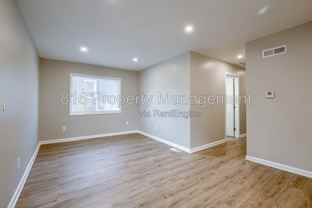 1011 E Sea Ave - Photo 1 of 1