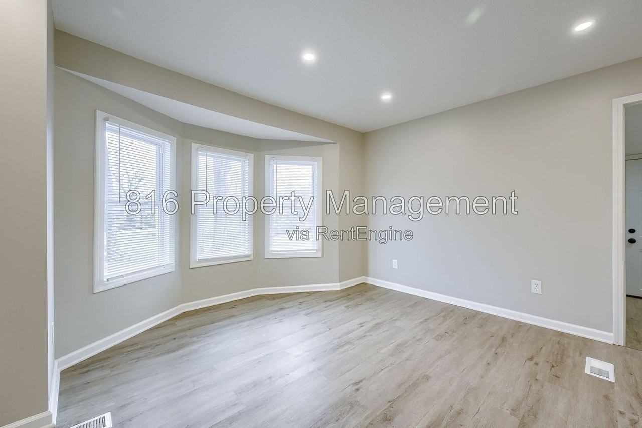 1011 E Sea Ave - Photo 5 of 22