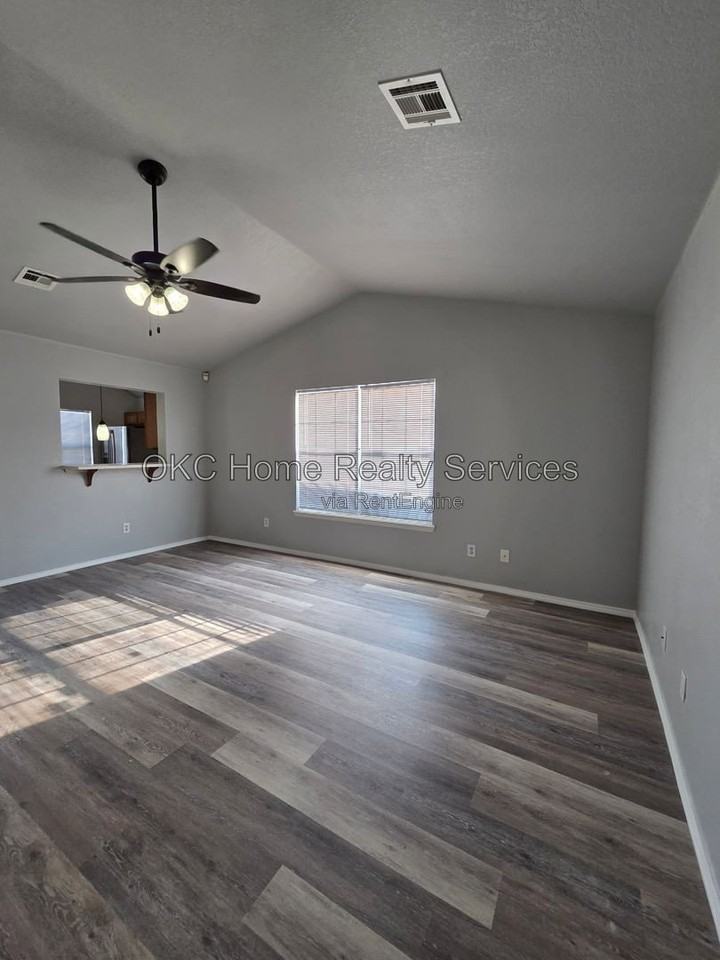 628 Nw 20th St - Photo 4 of 22