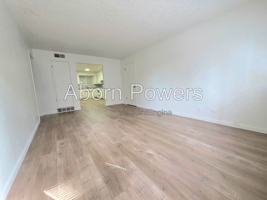 featured image of 1215 Williams Way #3