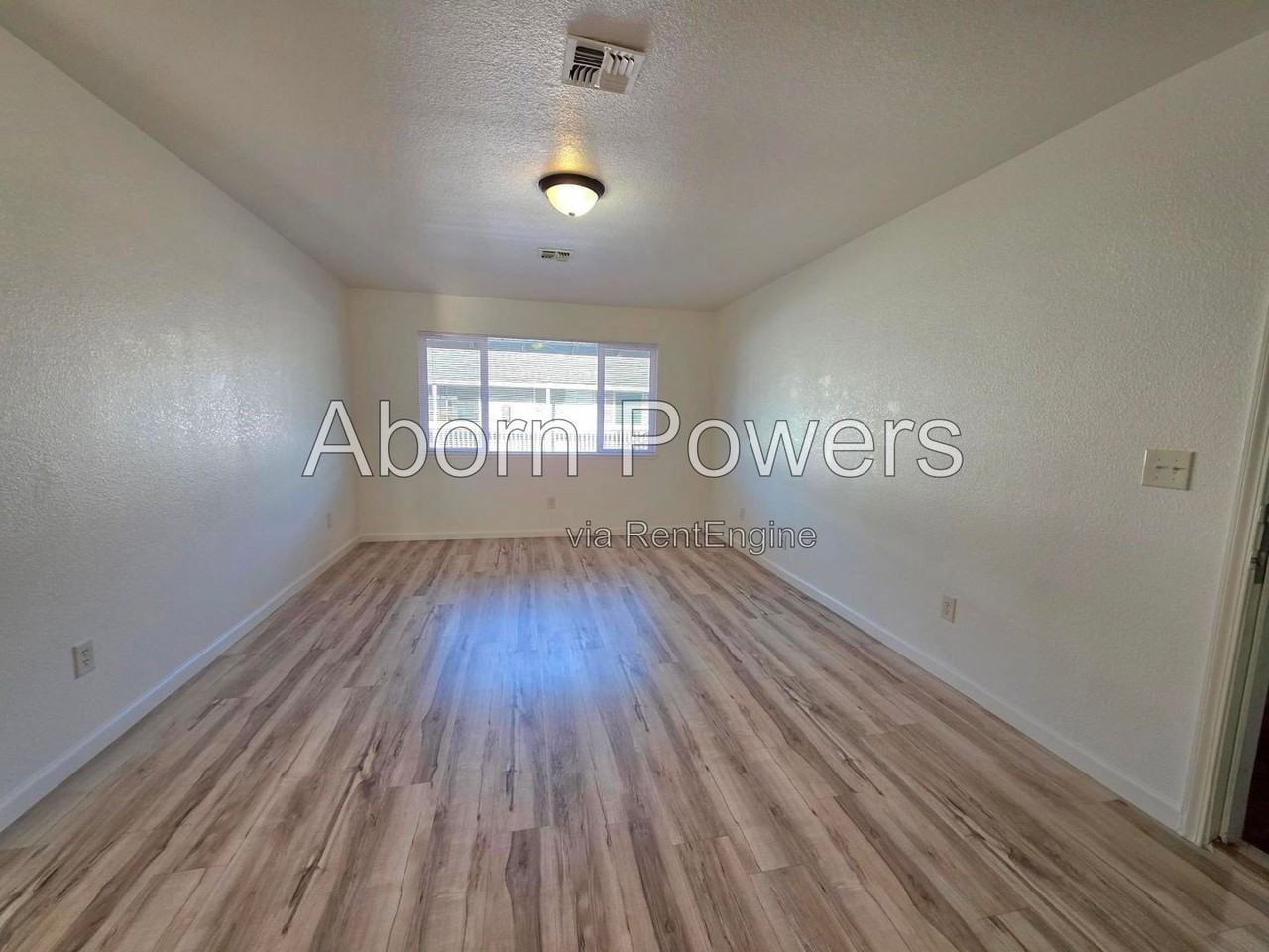 1255 Williams Way #5 - Photo 3 of 10