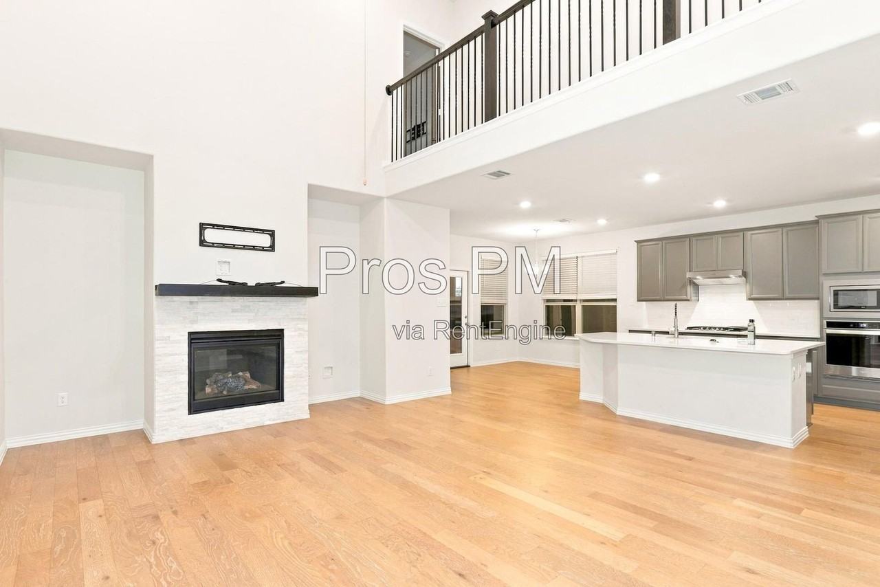 1268 Western Yarrow Ave - Photo 4 of 17