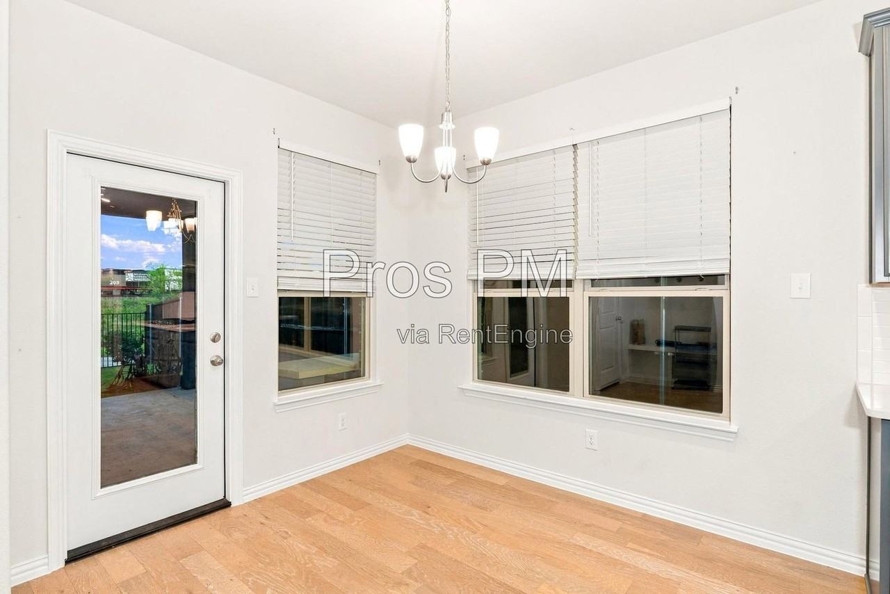 1268 Western Yarrow Ave - Photo 6 of 17
