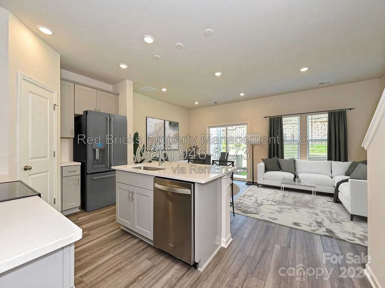 3673 Backwater St - Photo 6 of 33