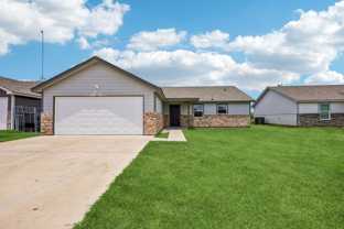 433 S Cleburne Whitney Rd - Photo 1 of 1