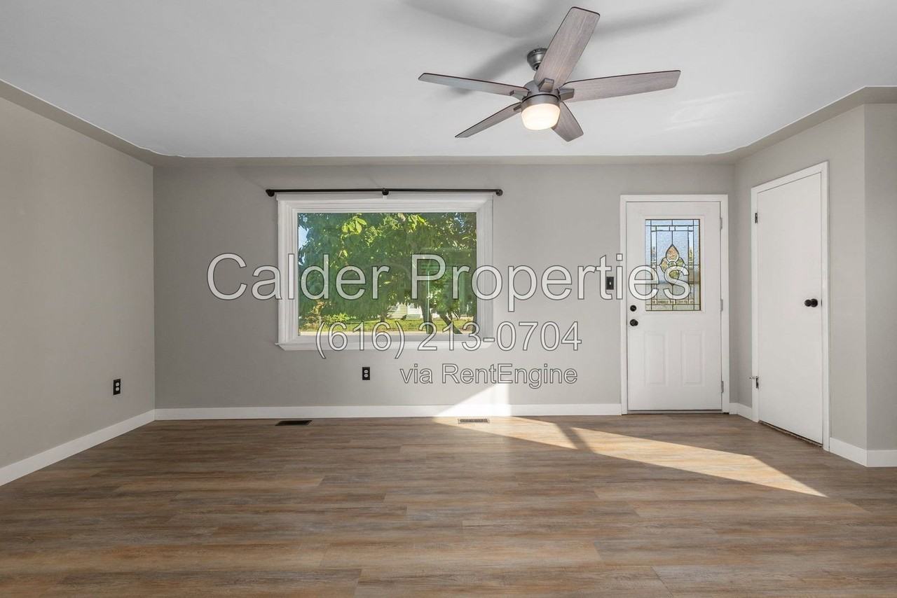 114 71st St Sw - Photo 4 of 21