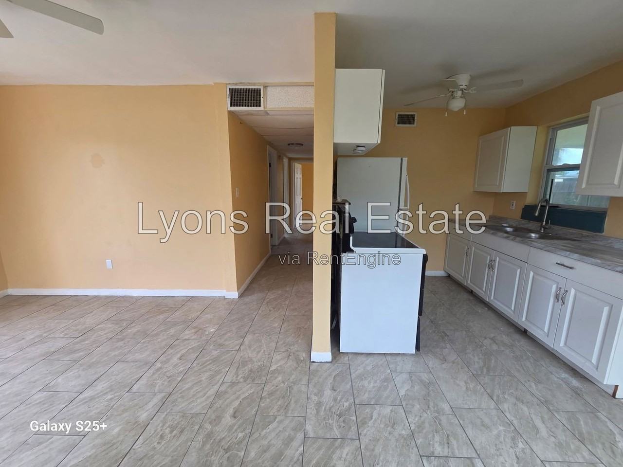 4486 Los Rios St - Photo 5 of 15