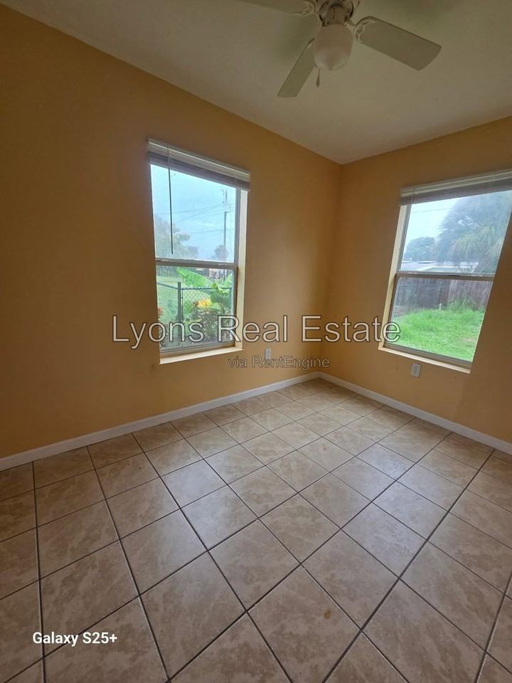 4486 Los Rios St - Photo 7 of 15
