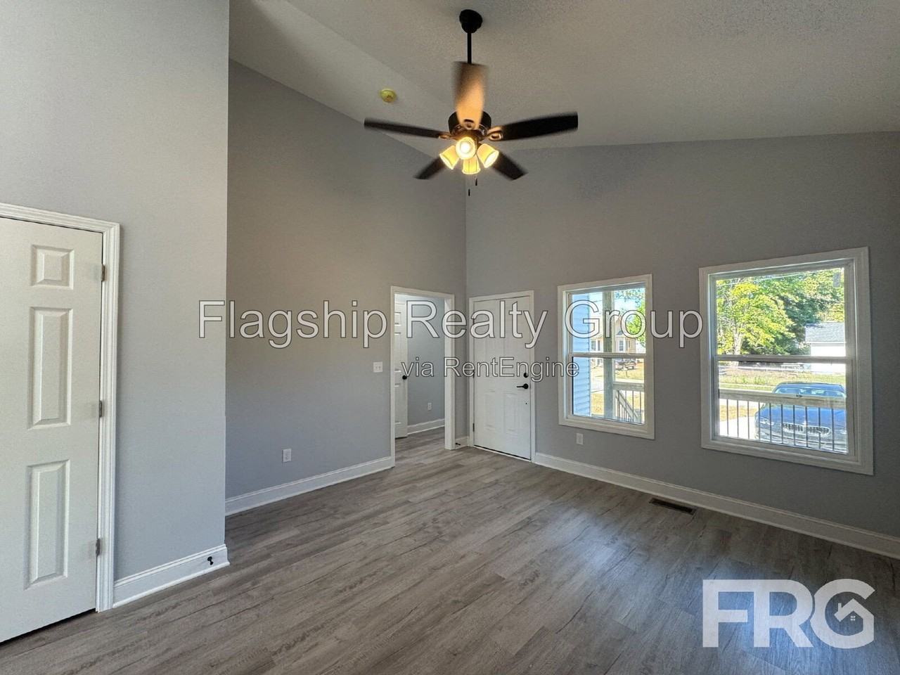 404 Lime St - Photo 5 of 32