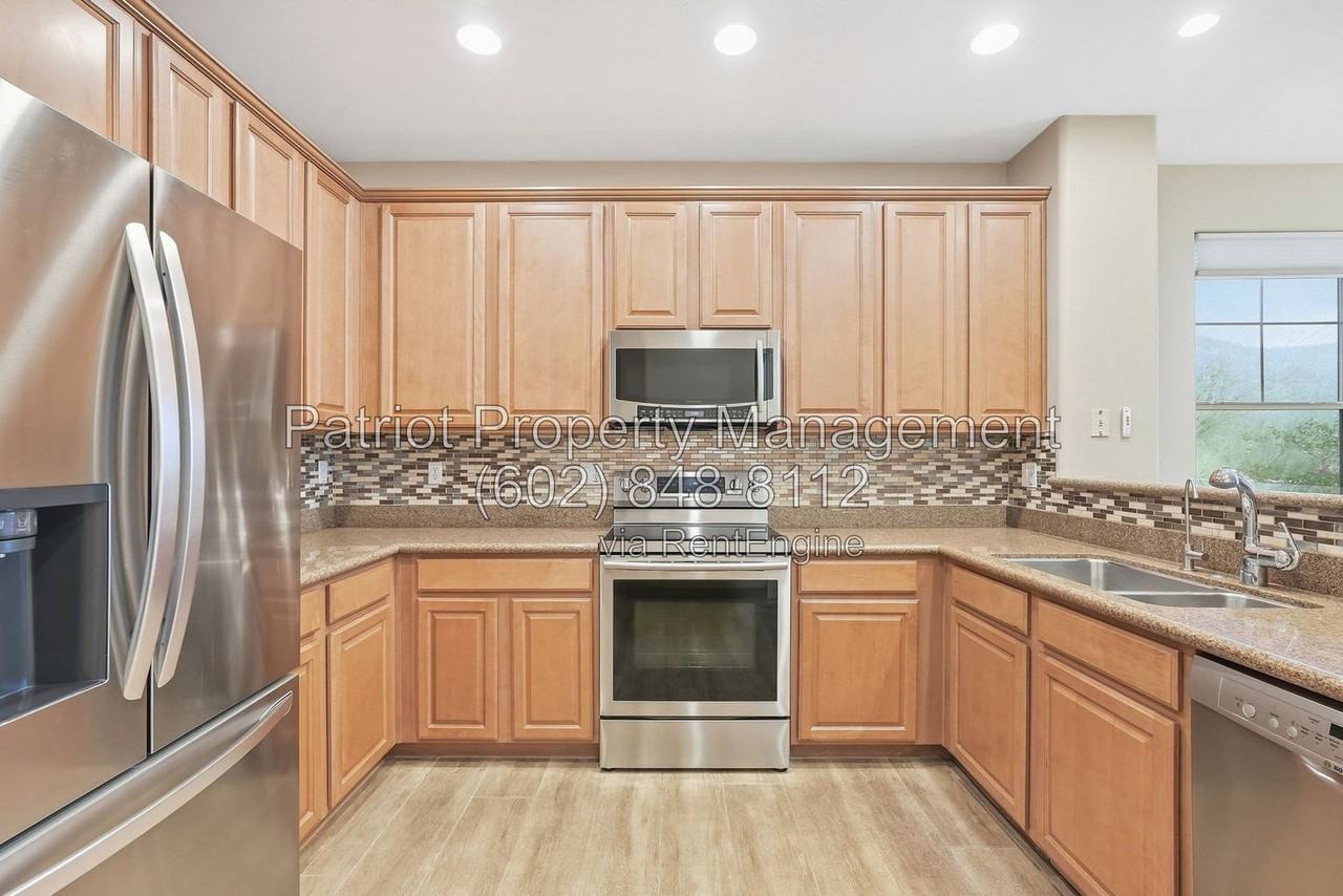 11599 E Raintree Dr - Photo 5 of 45
