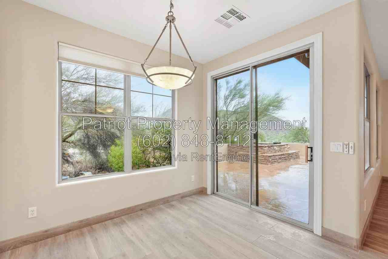 11599 E Raintree Dr - Photo 6 of 45