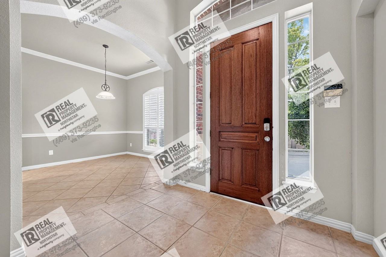 661 Channel Ridge Dr - Photo 3 of 42