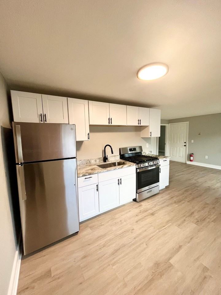 675 Corning Rd #6 - Photo 2 of 31