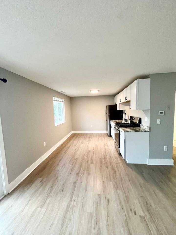 675 Corning Rd #6 - Photo 4 of 31
