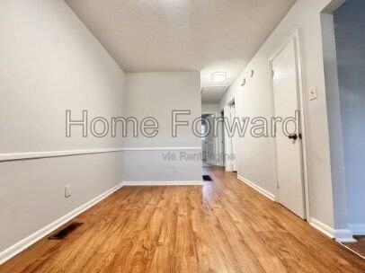2065 Spring Station Dr - Photo 6 of 15