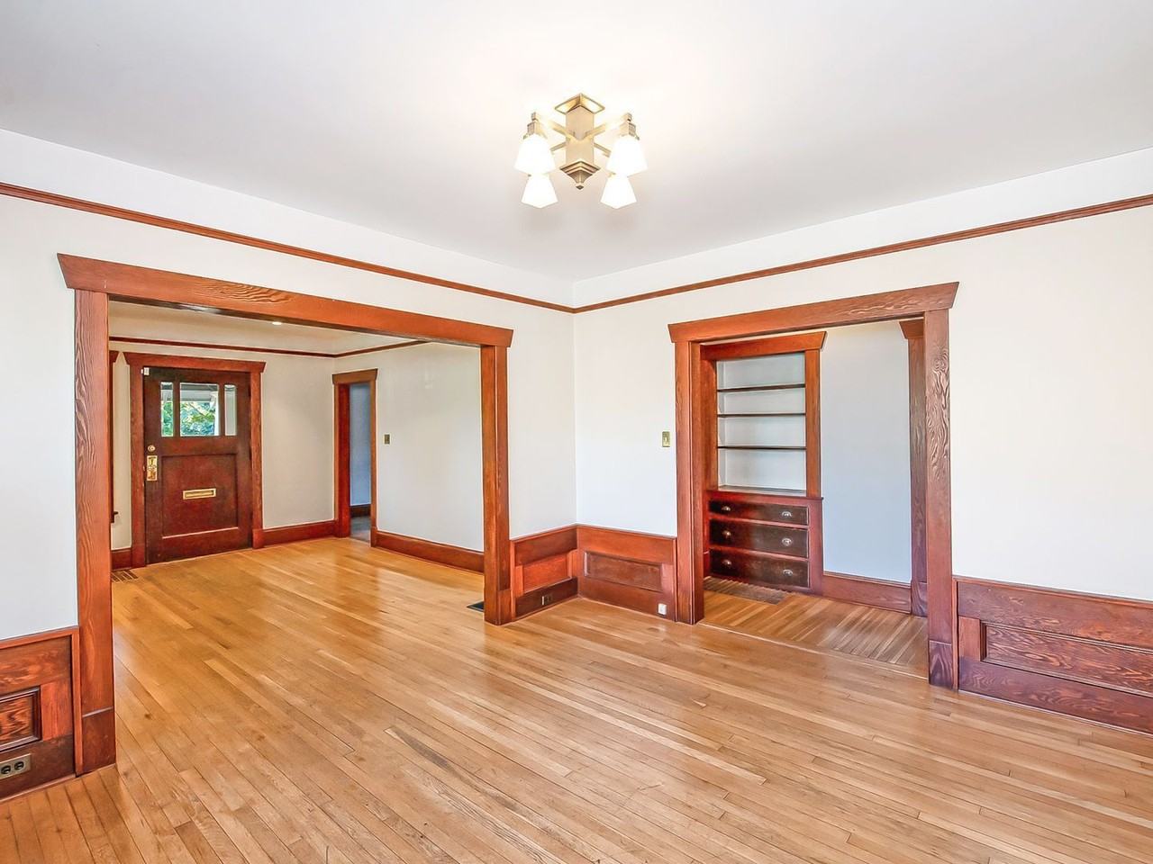 6365 Ne Garfield Ave - Photo 5 of 28
