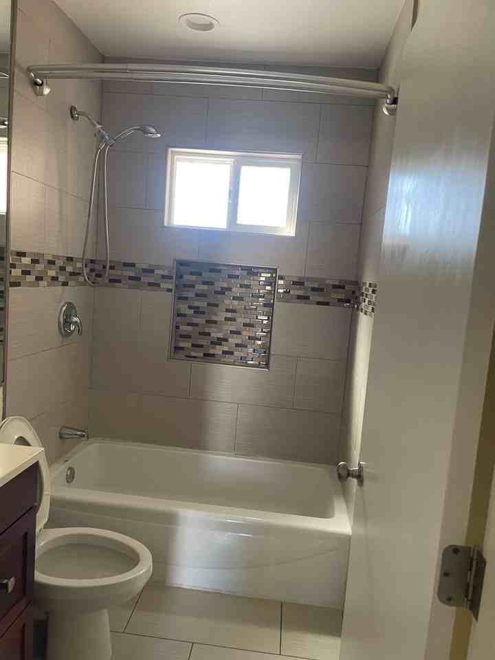 S Victoria Ave #6409A - Photo 5 of 5
