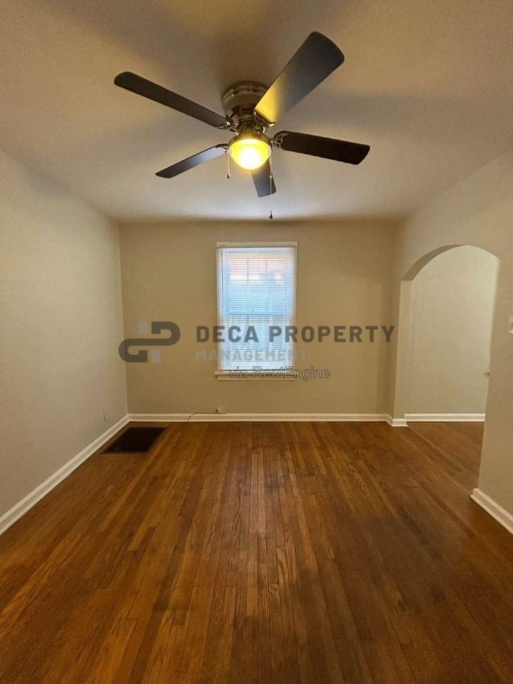6708 Lansdowne Ave - Photo 5 of 10