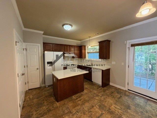3241 Ivey Wood Ln - Photo 4 of 22