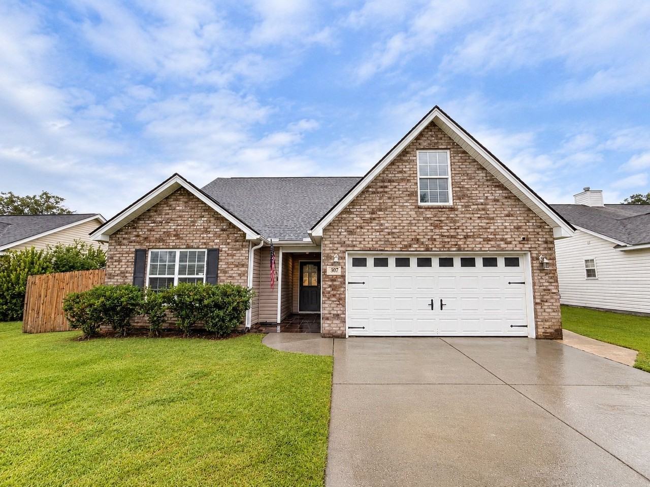 307 Springdale Ct