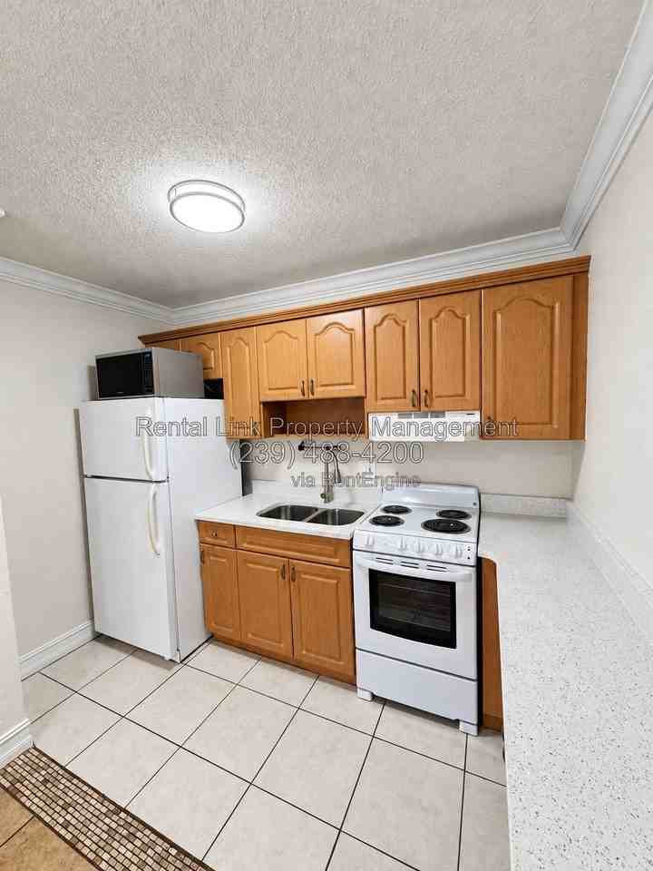 3407 Clark Rd #208 - Photo 4 of 14