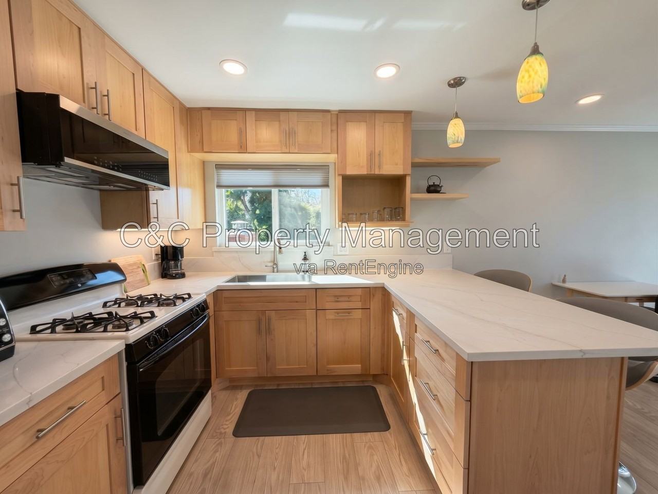 721 1/2 Bonair Way - Photo 4 of 16
