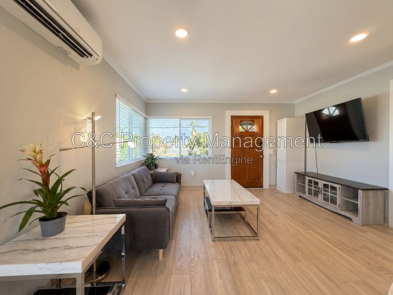721 1/2 Bonair Way - Photo 5 of 16