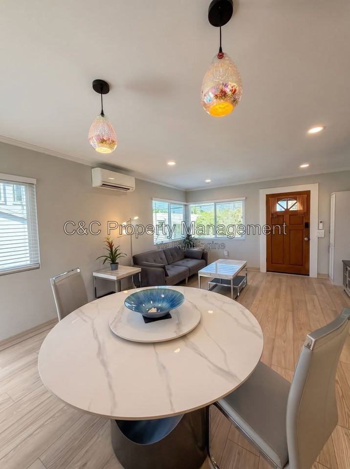 721 1/2 Bonair Way - Photo 7 of 16